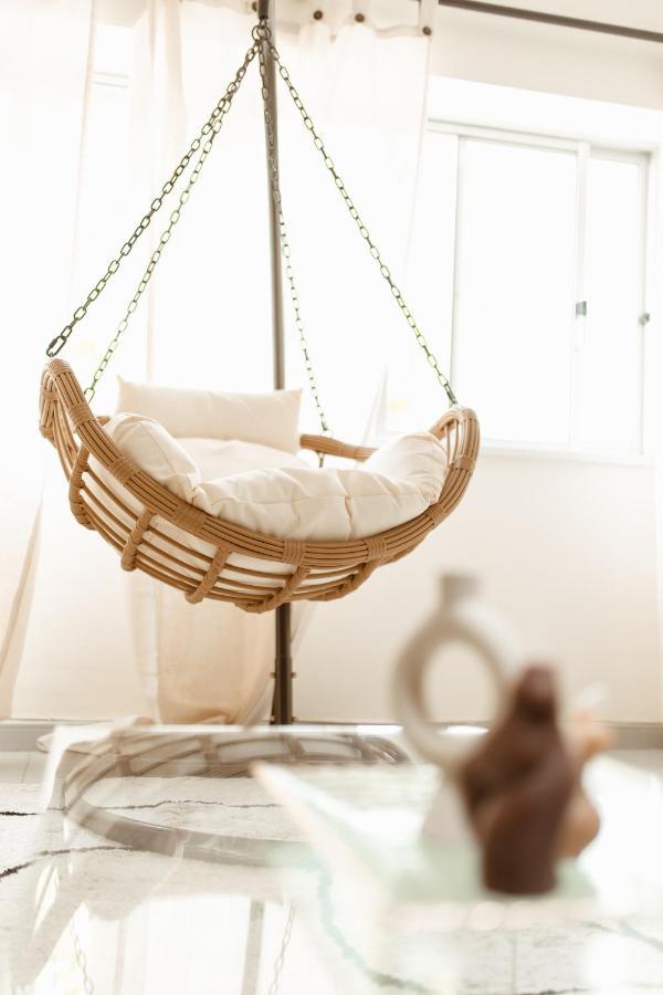Apartment In Lisbon With 3 Bedroom Cozy Experience โลวเรส ภายนอก รูปภาพ