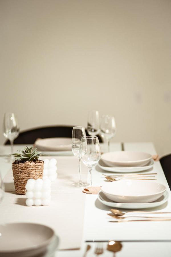 Apartment In Lisbon With 3 Bedroom Cozy Experience โลวเรส ภายนอก รูปภาพ